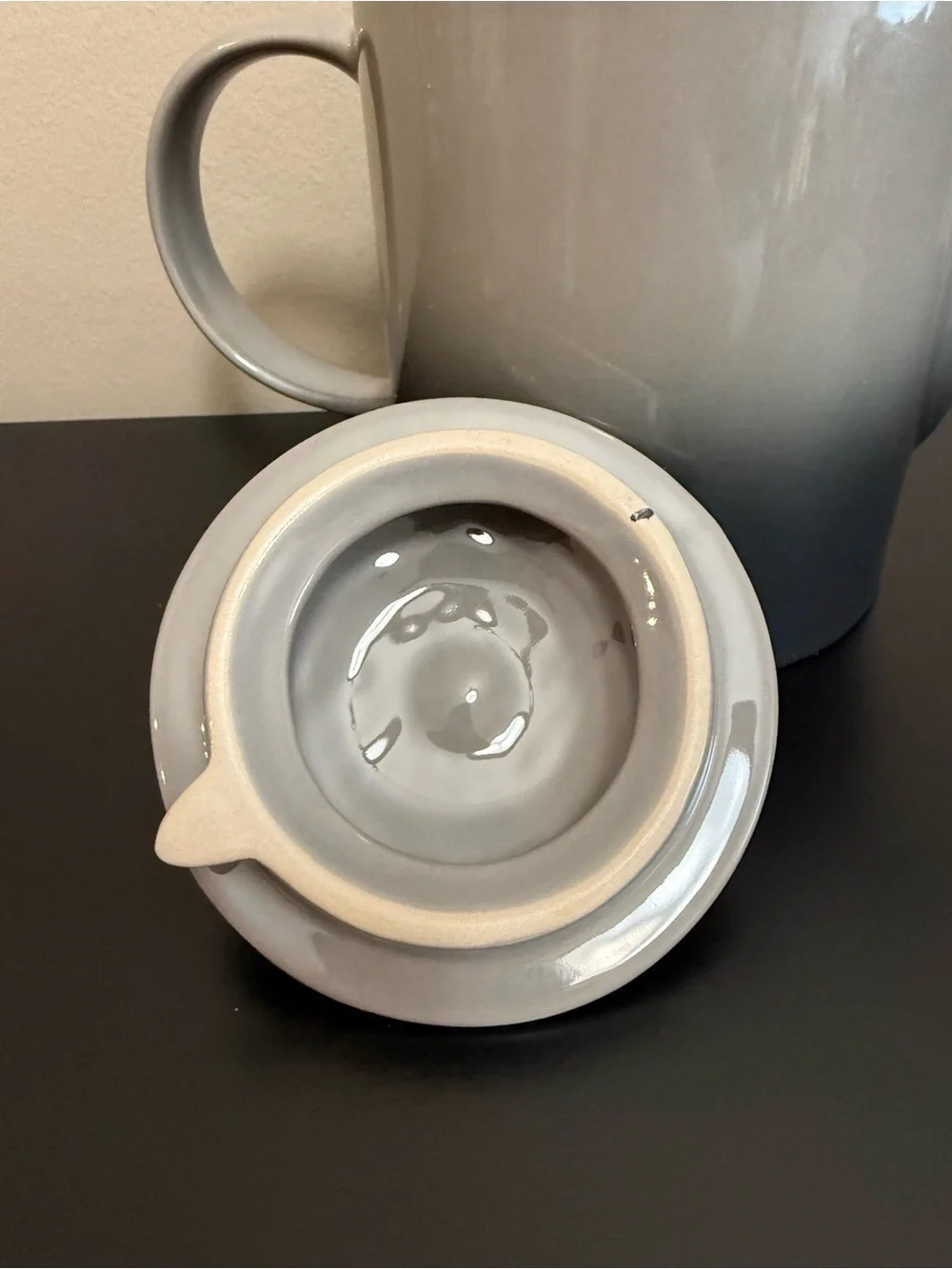 Le Creuset Flint Grand 1.3L Teapot - Ceramic
